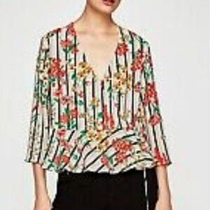 ZARA Multi color Blouse cache Flowers Wrap Striped